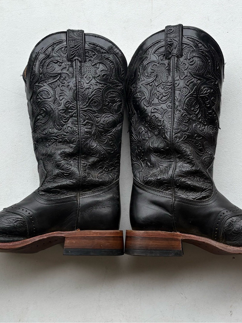 Classic Embossed Black Western Boots - Women